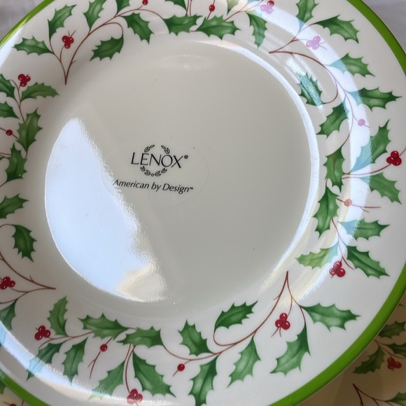 NWT LENOX Holiday 4pc set Melamine Accent Plates 8” - Picture 10 of 11